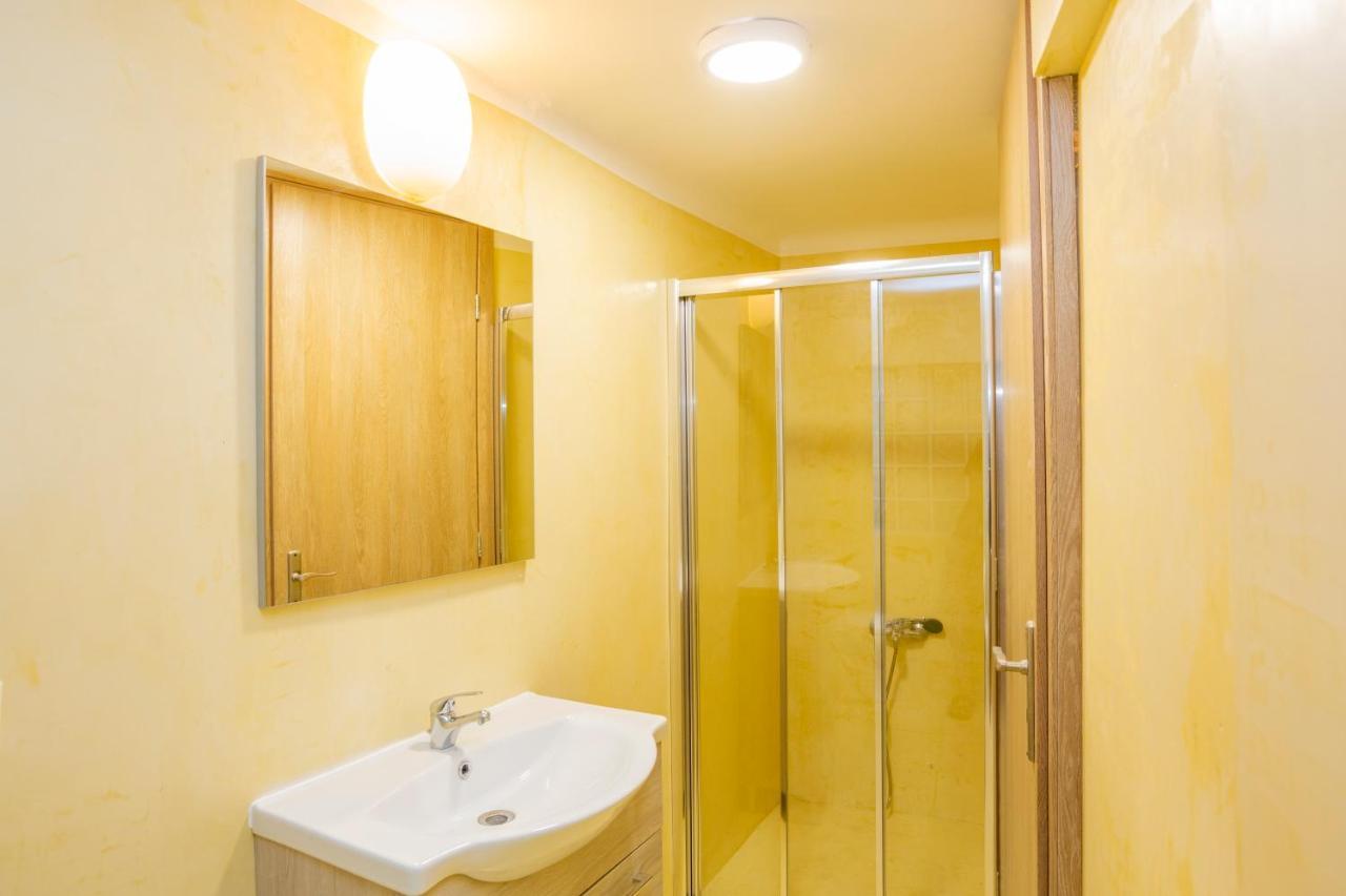 Psirri Lofts Apartment Athens Exterior photo
